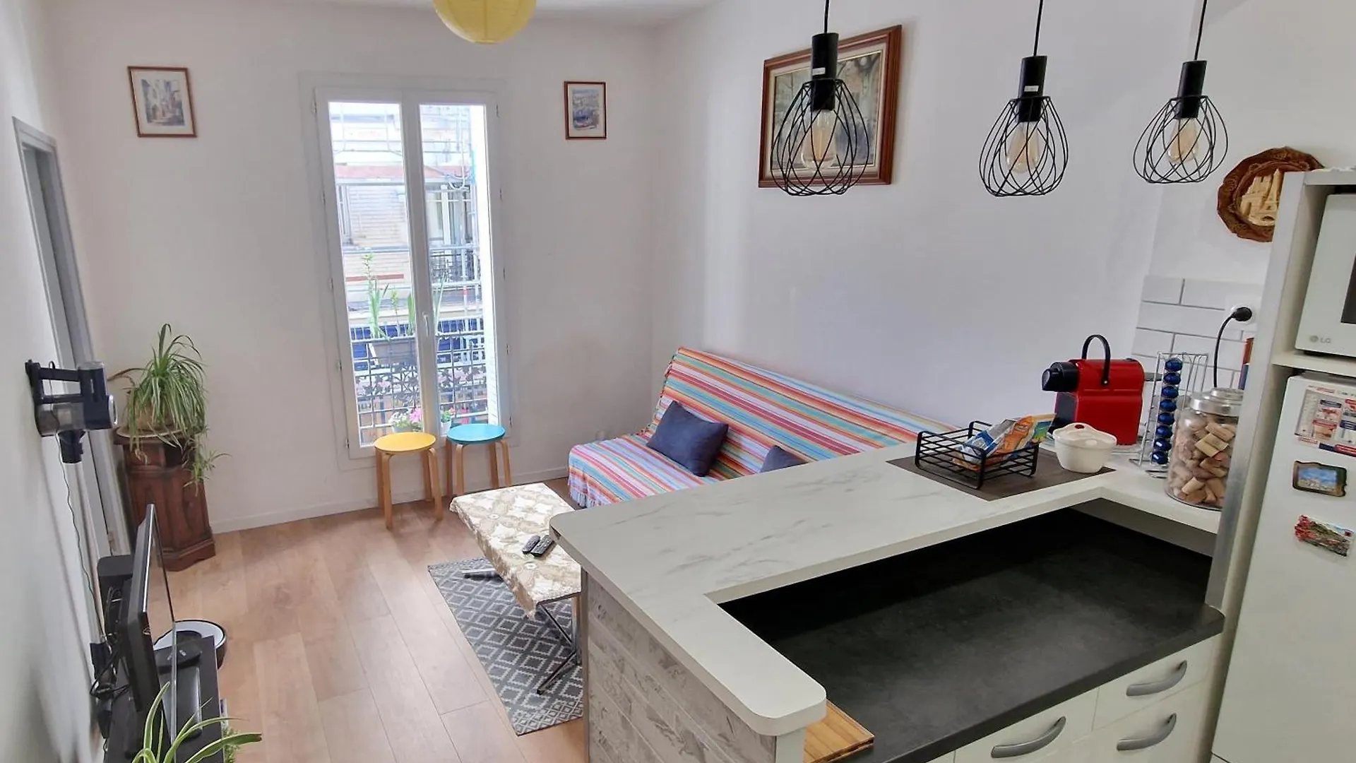 Un Magnifique Appartement A Paris Jourdain